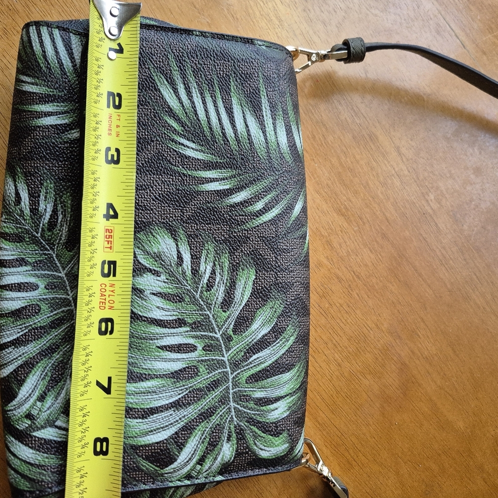 MK Handbag - Picture 3 of 4